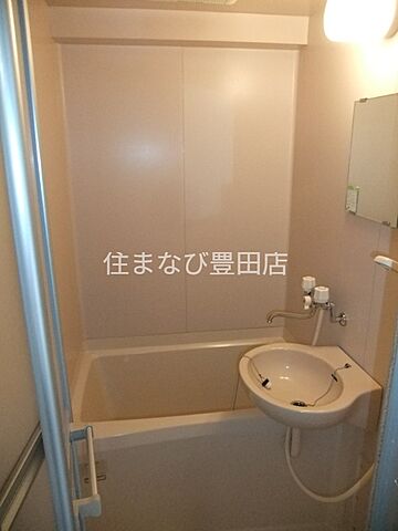 浴室