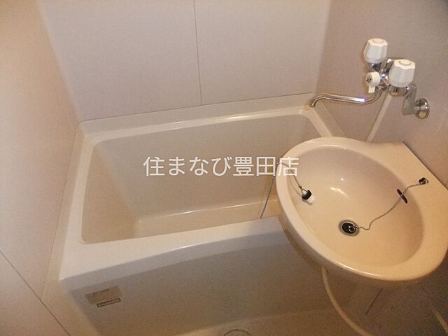 浴室