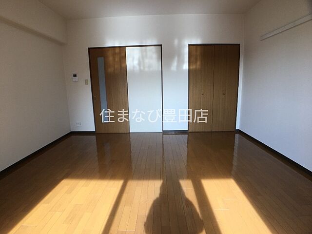 洋室