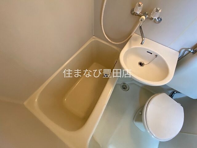 浴室