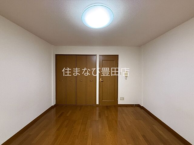 洋室