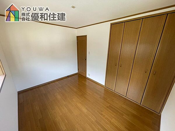 敷地70坪！建物41坪6SLDKのゆったり間取り！車庫3台！お庭付き！