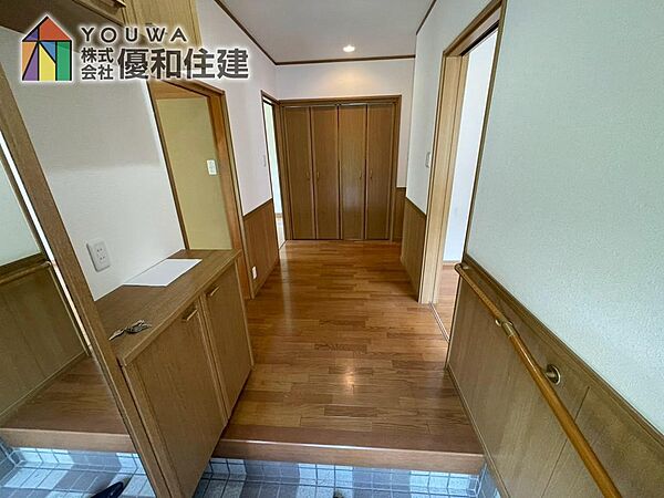 敷地70坪！建物41坪6SLDKのゆったり間取り！車庫3台！お庭付き！
