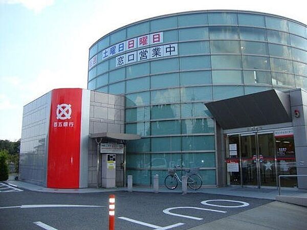 百五銀行津駅西口支店（617m）