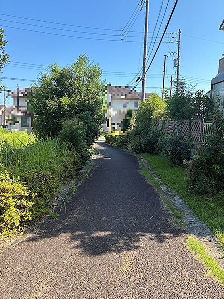 西側歩道