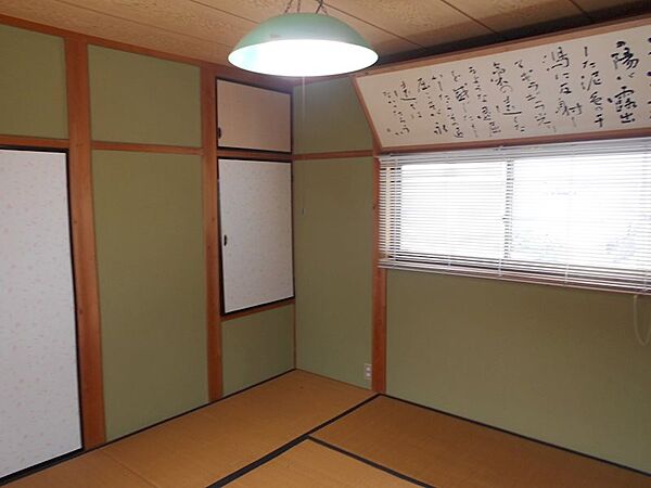 2階和室＋板の間8帖