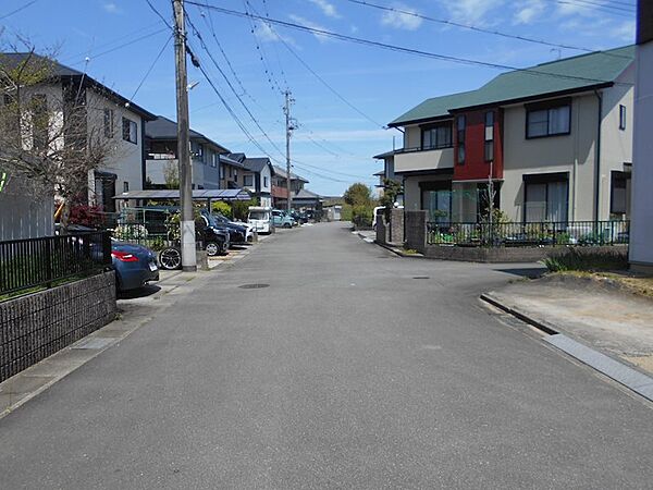 東側