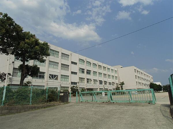 桑名市立正和中学校（1800m）