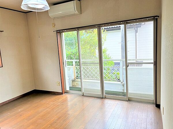 【2階洋室】