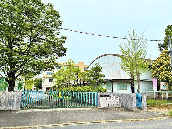 春日井市立中央台小学校（480m）