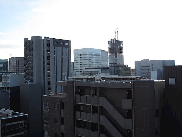 ・お部屋のバルコニーから南東側の眺望