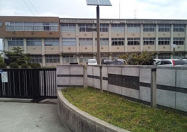 日進市立南小学校（2222m）
