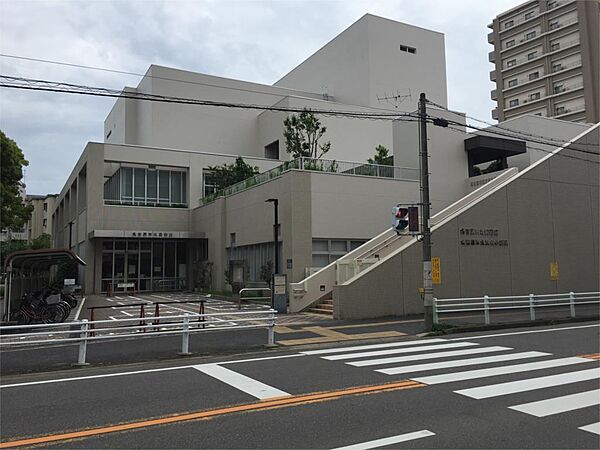 名古屋市北図書館（280m）