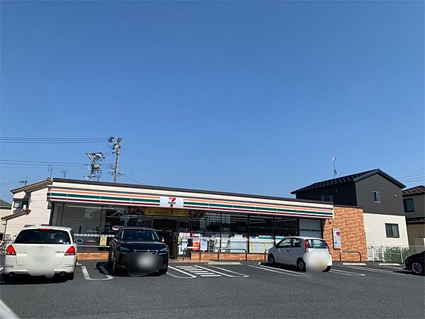 セブンイレブン 北名古屋熊之庄西出店（422m）