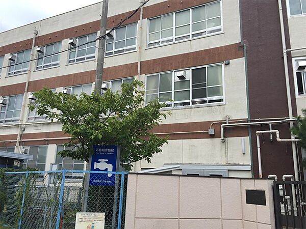 名古屋市立星ケ丘小学校（324m）