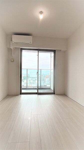 【  6.3帖洋室 】