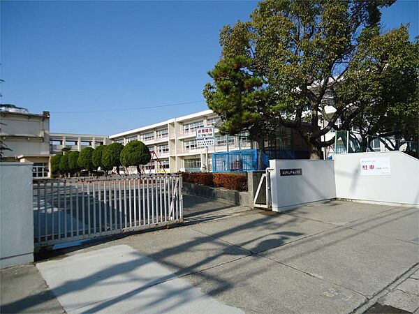 あま市立伊福小学校（450m）