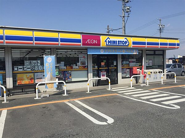 ミニストップ 七宝下之森店（650m）
