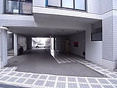 神戸市垂水区桃山台4丁目 3階建 築34年のイメージ
