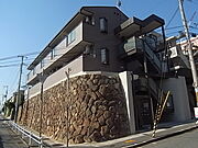 六甲駅より徒歩3分 2階 築27年7ヶ月の賃貸物件