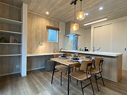 リビング/ダイニングの画像