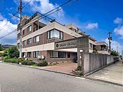 金沢駅よりバス18分 徒歩3分 築35年8ヶ月 5階建の賃貸物件
