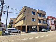 金沢駅よりバス20分 徒歩3分 3階 築28年8ヶ月の賃貸物件