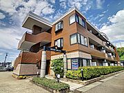金沢駅よりバス40分 徒歩11分 築31年3ヶ月 3階建の賃貸物件