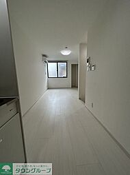 プライムガーデン武蔵小金井 201 2階1LDKのリビング/ダイニング