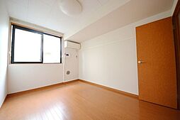 レオパレスＳｍｉｌｅ　Ｌｉｆｅ 104 1階1Kのリビング/ダイニング