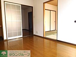 エクレールＵ 102 1階2DKのリビング/ダイニング