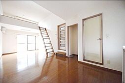 カーサマグノリアII 103 1階ワンルームのリビング/ダイニング