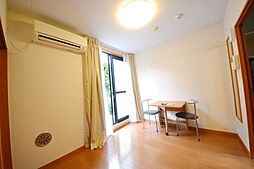 レオパレスジュネス 103 1階1Kのリビング/ダイニング
