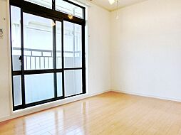 シティハイムトレフル 206 2階1Kのリビング/ダイニング