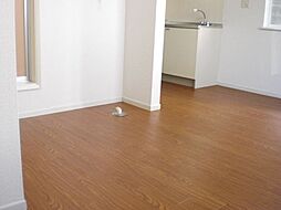 カサデオロ水岡 203 2階ワンルームのリビング/ダイニング