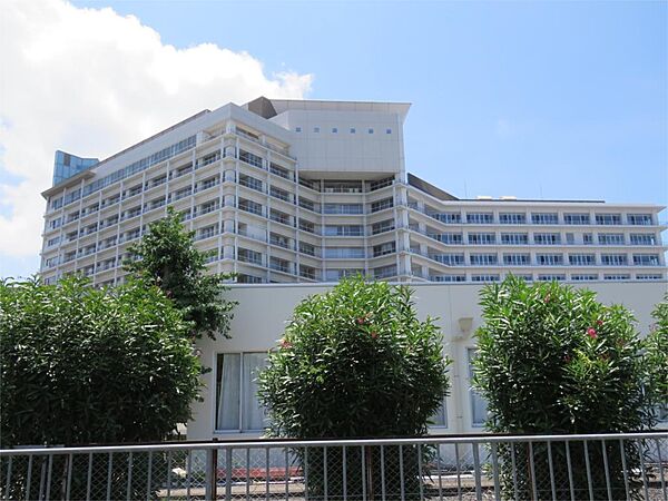 画像16:滋賀県立総合病院（949m）
