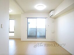 JR草津線 手原駅 徒歩9分の賃貸アパート 3階1LDKのリビング/ダイニング