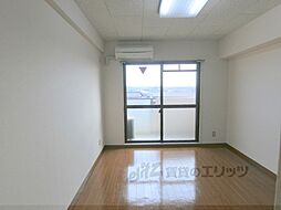 ヴィラ・パープル 401 4階1Kのリビング/ダイニング