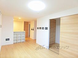 JR東海道・山陽本線 野洲駅 徒歩9分の賃貸アパート 3階2LDKのリビング/ダイニング