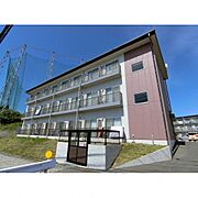 波多江駅より徒歩39分 築8年11ヶ月 3階建の賃貸物件