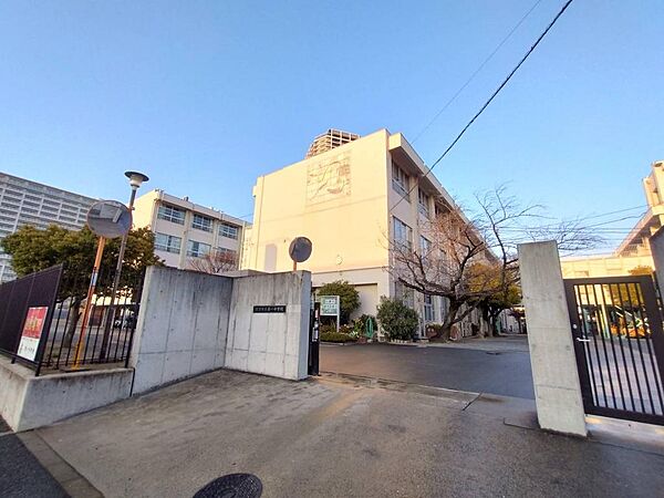○摂津市立第一中学校まで2240ｍ