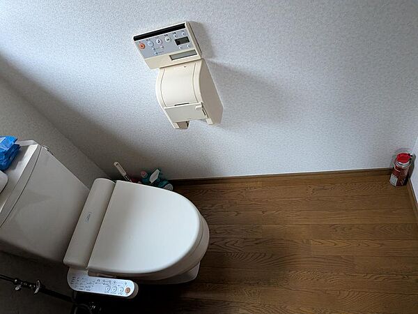 離れ専用トイレ