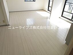 京阪本線 萱島駅 徒歩18分の賃貸アパート 2階2LDKのリビング/ダイニング