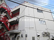 寝屋川市駅より徒歩3分 築50年10ヶ月 3階建の賃貸物件