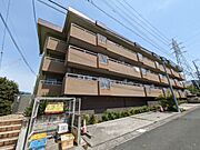 高塚駅より徒歩45分 1階 築41年11ヶ月の賃貸物件