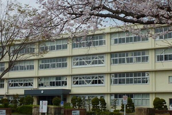 画像28:静岡県立浜松城北工業高校 1677m