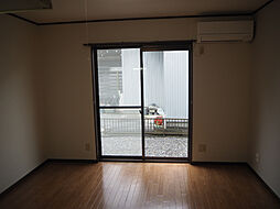 近江鉄道近江本線 水口駅 徒歩29分の賃貸テラスハウス 1階2LDKのリビング/ダイニング