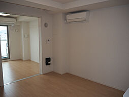 メゾン　ド　エートゥーゼット 6階1LDKのリビング/ダイニング