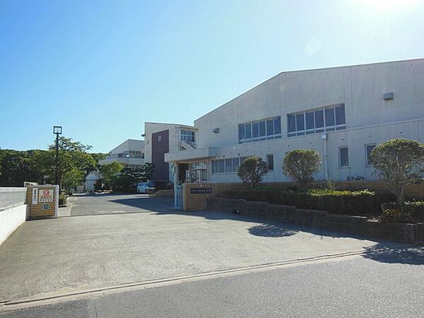 赤穂市立城西小学校 360m