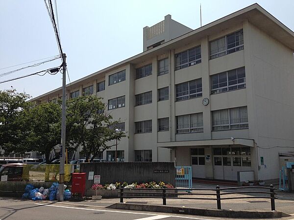播磨小学校　680m